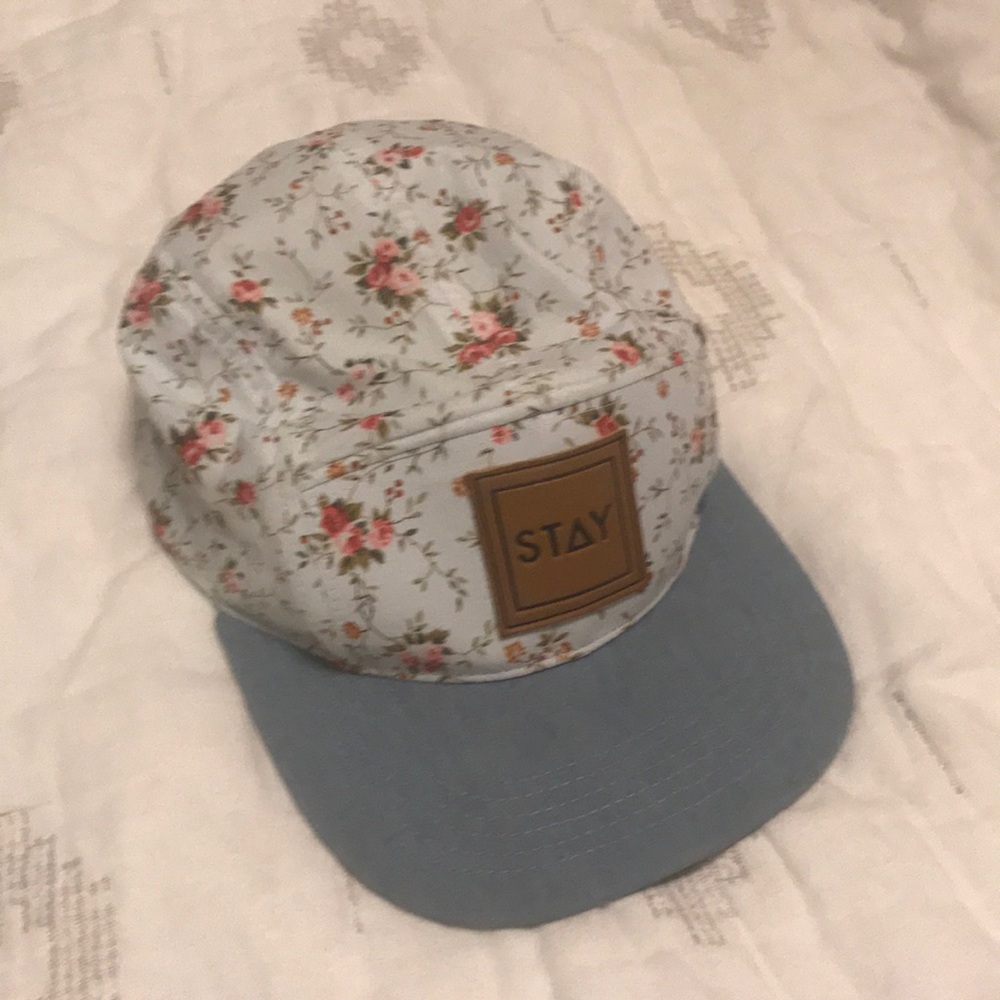 Flat brim hat